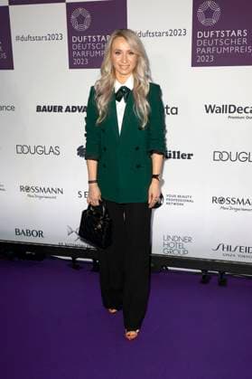 Angelina Patchouli at the presentation of the German Perfume Award Duftstars 2023 at the Rheinterrasse Düsseldorf Düsseldorf, 16 11 2023 Foto:xT.xSchröerx xFuturexImagex duftstars_3117