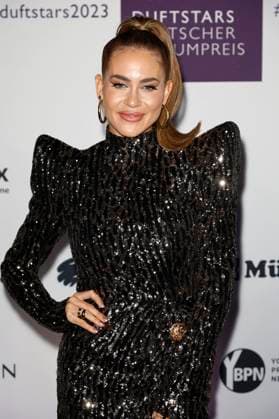 Jessica Haller at the presentation of the German Perfume Award Duftstars 2023 at the Rheinterrasse Düsseldorf Düsseldorf, 16 11 2023 Foto:xT.xSchröerx xFuturexImagex duftstars_3131