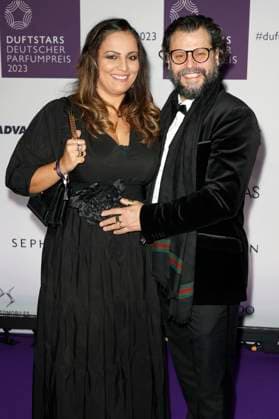 Manuel Cortez with girlfriend Saina Bayatpour at the presentation of the German Perfume Award Duftstars 2023 at the Rheinterrasse Düsseldorf Düsseldorf, 16 11 2023 Foto:xT.xSchröerx xFuturexImagex duftstars_3187