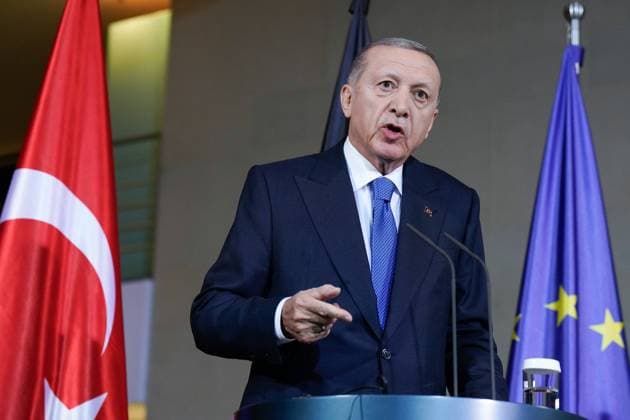 President Recep Tayyip Erdogan Federal Chancellor Olaf Scholz SPD receives the President of the Republic of Turkey, Recep Tayyip Erdogan at the Federal Chancellery Berlin Berlin GER