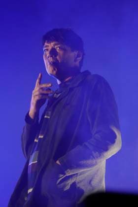November 19, 2023, Mexico City, Ciudad de Mexico, Mexico: November 18,2023, Mexico City, Mexico: Alex James member of Blur british band performs on stage during the day two of the Corona Capital 2023 Music Festival at Autodromo Hermanos Rodriguez. on November 18, 2023 in Mexico City, Mexico. Mexico City Mexico - ZUMAe321 20231119_zea_e321_035 Copyright: xEssenexHernandez xEyepixxGroupx