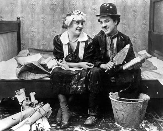 Archivbilder der Woche KW46 Edna Purviance and Charlie Chaplin on-set of the Film, Work, 1915  Copyright: xABxArchivex jtv002643