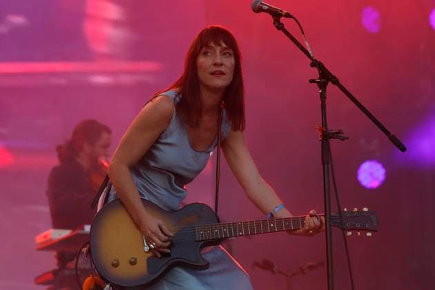 Corona Capital 2023 Music Festival - Day 3 November 19,2023, Mexico City, Mexico: Canadian singer Leslie Feist performs on stage during the day three of the Corona Capital 2023 Music Festival at Autodromo Hermanos Rodriguez. on November 19, 2023 in Mexico City, Mexico. (Photo By Essene Hernandez Eyepix Group) Copyright: xEssenexHernandez xEyepixxGroupx image00005