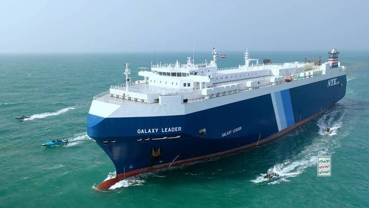 Jemen, Houthi-Rebellen kapern Schiff Galaxy Leader im Roten Meer Images released by Yemen s Houthi group on Nov. 20th show Houthi militants as they Hijack a cargo ship near Yemen in the southern Red Sea on Sunday. NOvember, 19, 2023. Houthi spokesperson says the group s fighters have hijacked the ship, reportedly owned by an Israeli businessman.  YEM2023112018 HouthixGroupxpressxService