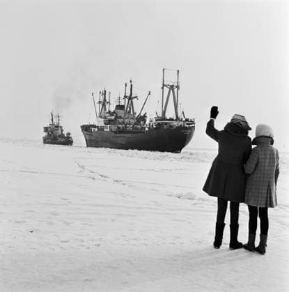 USSR. March 1, 1982. Vasili Pronchishchev Icebreaker Vasily Pronchishchev helps out a dry cargo ship from the Northern Dvina to the White sea. S.Gubsky TASS  16254253