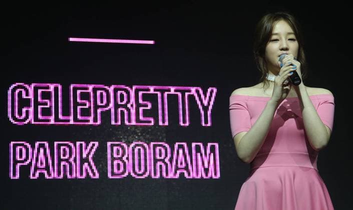 S. Korean singer Park Bo-ram S. Korean singer Park Bo-ram South Korean singer Park Bo-ram greets during a showcase in Seoul on April 23, 2015 to promote her mini album Celepretty. (Yonhap) 2015-04-24 08:22:58 < 1980-2015 YONHAPNEWS AGENCY. .> ¼­¿ï ¼­¿ï EDITORIAL USE ONLY  Copyright: xx PYH2015042400690034400 YonhapxNewsx yonphotos084421