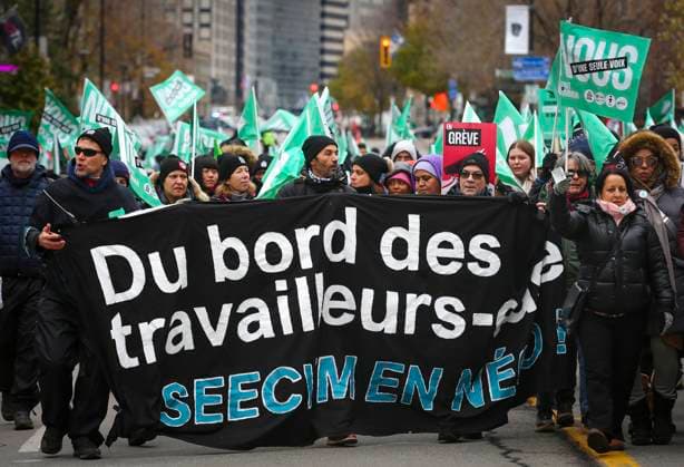 November 23, 2023, Montreal, Quebec, Canada: Four unions known by their initials -- CSQ, CSN, APTS and FTQ -- have formed what they call a common front and are striking together. They represent some 420,000 members in the health, education and social services sectors. In addition to the common front, the FAE, representing about 66,000 elementary and secondary school teachers, launched an unlimited general strike on Thursday. Montreal Canada - ZUMAs278 20231123_zip_s278_001 Copyright: xSerkanxSenturkx