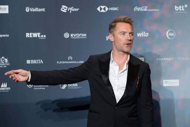 Ronan KEATING, singer, musician, red carpet, red carpet show, arrival, German Sustainability Award ceremony in Duesseldorf on 23 11 2023