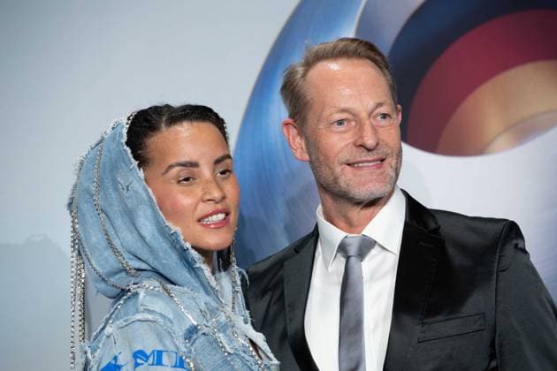 Domitilia BARROS, Miss Germany 2022, Dr. Norbert TAUBKEN, Scholz and friedns, Red Carpet, Red Carpet Show, Arrival, arrival, German Sustainability Award Ceremony in Duesseldorf on 23 11 2023