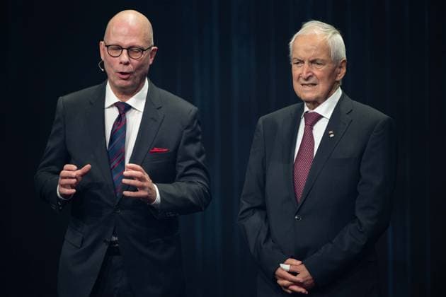 Prof. Klaus TOEPFER receives the German Sustainability Award for his lifes work, on the left laudator Prof. Guenther BACHMANN, German Sustainability Award ceremony in Duesseldorf on 23 11 2023