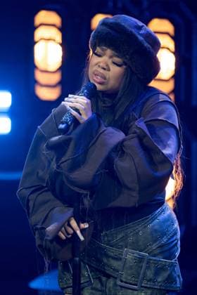 Zoe WEES, musician, singer, singing, concert, German Sustainability Award ceremony in Duesseldorf on 23 11 2023