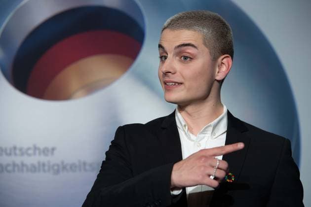 Fabian GRISCHKAT, Presenter, Red Carpet, Red Carpet Show, Arrival, German Sustainability Award Ceremony in Duesseldorf on 24 11 2023