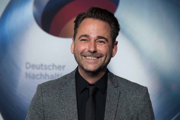 Dennis WILMS, Presenter, Red Carpet, Red Carpet Show, Arrival, German Sustainability Award Ceremony in Duesseldorf on 24 11 2023