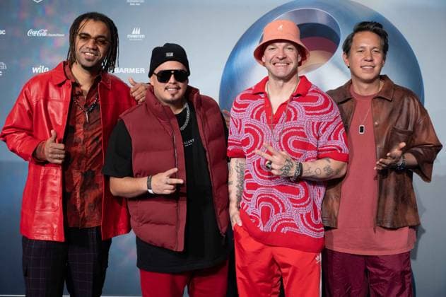 CULCHA CANDELA, music group, band, red carpet, red carpet show, arrival, German Sustainability Award ceremony in Duesseldorf on 24 11 2023