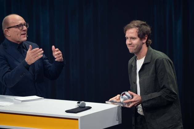Stefan SCHULZE HAUSMANN, Chairman of the Board of the German Sustainability Award Foundation in conversation with Sebastian VETTEL, German Sustainability Award ceremony in Duesseldorf on 24 11 2023