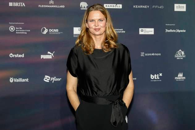 Britta Steffen at the presentation of the 16 German Sustainability Award 2023 at the Maritim Hotel Düsseldorf, 24 11 2023 Foto:xR.xSchmiegeltx xFuturexImagex nachhaltigkeitspreis_3105