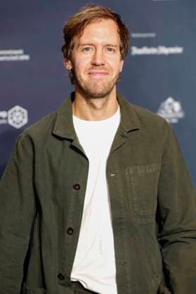Sebastian Vettel at the presentation of the 16 German Sustainability Award 2023 at the Maritim Hotel Düsseldorf, 24 11 2023 Foto:xR.xSchmiegeltx xFuturexImagex nachhaltigkeitspreis_3143