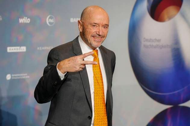 Christian Neureuther at the presentation of the 16 German Sustainability Award 2023 at the Maritim Hotel Düsseldorf, 24 11 2023 Foto:xR.xSchmiegeltx xFuturexImagex nachhaltigkeitspreis_3159