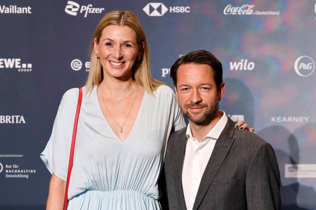 Actress Andrea Gerhard and actor David Wehle at the 16th German Sustainability Award 2023 at the Maritim Hotel Düsseldorf For the 16th time, pioneers of sustainability will be honored together with the Federal Government and other partners at the Martim Hotel in Düsseld Copyright: xChristophxHardtx