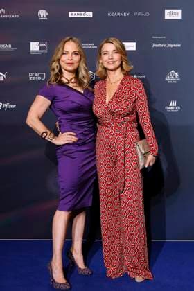 Boxer Regina Halmich and actress Tina Ruland at the 16th German Sustainability Award 2023 at the Maritim Hotel Düsseldorf For the 16th time, pioneers of sustainability will be honored together with the German government and other partners at the Martim Hotel in Düsseldorf Th Copyright: xChristophxHardtx