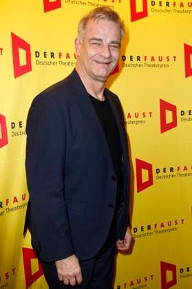 Heinrich Schafmeister at the award ceremony for the 18 German Theater Prize Faust 2023 at the Thalia Theater Hamburg, 25 11 2023 Foto:xH.xHartmannx xFuturexImagex faust_3161