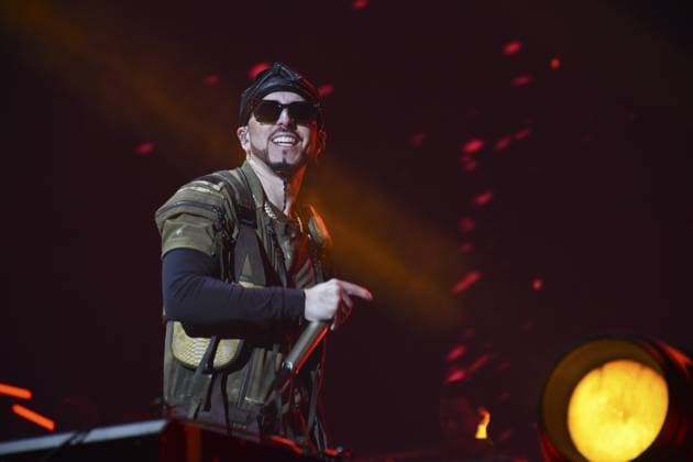 Coca Cola Flow Fest 2023 Reggaeton music Festival at Autodromo Hermanos Rodriguez. Featuring: Yandel Where: Mexico City, Mexico When: 26 Nov 2023 Credit: EyePix INSTARimages EDITORIAL USE ONLY. NOT FOR USE BY NEWSPAPERS BASED IN THE UK. Copyright: xEssenexHernandez xEyepixxGroupx 53249811