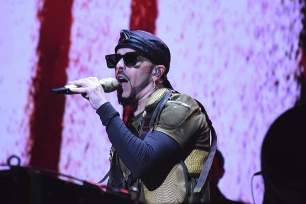 Coca Cola Flow Fest 2023 Reggaeton music Festival at Autodromo Hermanos Rodriguez. Featuring: Yandel Where: Mexico City, Mexico When: 26 Nov 2023 Credit: EyePix INSTARimages EDITORIAL USE ONLY. NOT FOR USE BY NEWSPAPERS BASED IN THE UK. Copyright: xEssenexHernandez xEyepixxGroupx 53249818