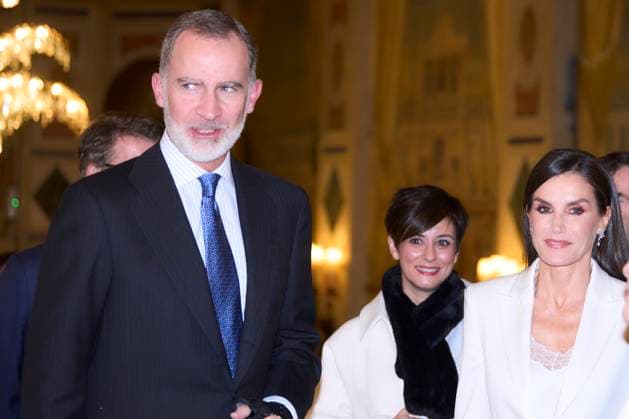 27-11-2023 Madrid Queen Letizia and King Felipe attend the Francisco Cerecedo journalism prize at the Western palace hotel in Madrid. No Spain Â  Copyright: xPPEx