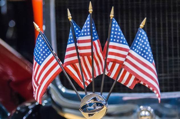 five mini american flags five mini american flags Copyright: xZoonar.com digidreamgrafix.comx(alexxgrichenko)x 5429583