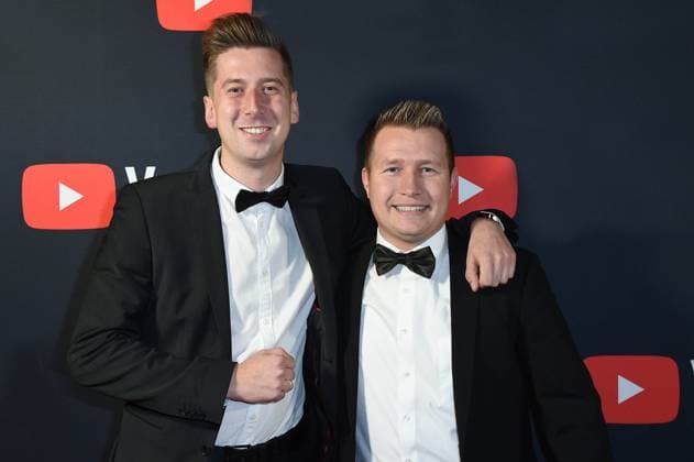 Robin Leutner DJ Robin , Michael Müller Apron YOUTUBE MUSIC AWARDS Dinner at Restaurant Grill Royal in Berlin on 28 11 2023