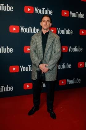 YouTube Music Artist Dinner Award 2023 Miksu at the YouTube Music Artist Dinner Award 2023 at Grill Royal on 28 11 2023 in Berlin Copyright: xEventpressxKochanx