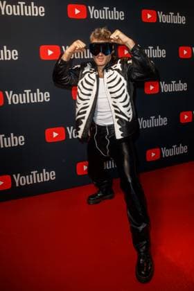YouTube Music Artist Dinner Award 2023 Ski Aggu August Jean Diederich at the YouTube Music Artist Dinner Award 2023 at Grill Royal on 28 11 2023 in Berlin Copyright: xEventpressxKochanx