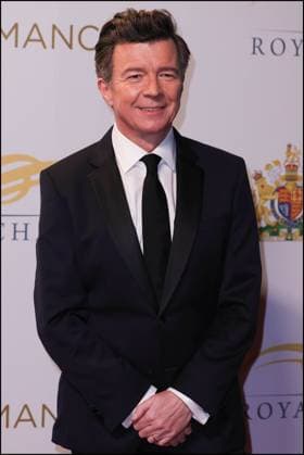30 11 2023. London, United Kingdom. Rick Astley attends the Royal Variety Performance at the Royal Albert Hall.  Copyright: xAndrewxParsonsx xParsonsxMediax PAR-8565-0005