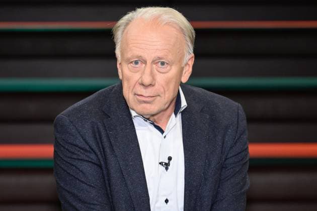 Jürgen Trittin (Politiker) 11 23 her Jürgen Trittin am 30. November 2023 in Markus Lanz , ZDF (Aufzeichnung vom 29. November) TV Fernsehen Talkshow Talk Show Deutschland deutsch deutscher Mann Bündnis 90 Die Grünen Auswärtiger Ausschuss german male politician quer Porträt neutral *** Jürgen Trittin Politician 11 23 her Jürgen Trittin on November 30, 2023 in Markus Lanz , ZDF Recording from November 29 TV Television Talk Show Talk Show Germany German German Man Alliance 90 The Greens Foreign Affairs Committee German male politician cross portrait neutral