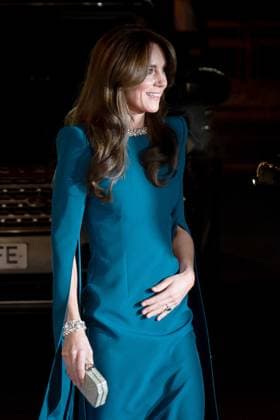 . 30 11 2023. London, United Kingdom. Prince William and Kate Middleton, the Prince and Princess of Wales, at the Royal Variety Performance in London.  xi-Imagesx xPoolx IIM-24850-0027