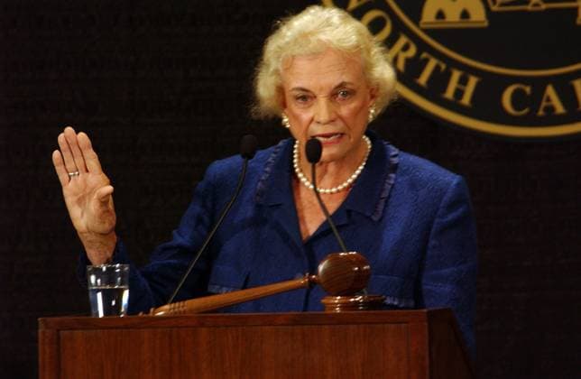 Sep 19, 2006; Greensboro, NC, USA; Retired United States Supreme Court Justice SANDRA DAY O CONNOR who sat on the Supreme Court from 1981-2006 and was the first female appointed to the court. Justice O Connor spoke and dedicated the Elon University Law School that just opened in downtown Greensboro. Mandatory Credit: ZUMA Press. ( ) Copyright 2006 by Greensboro USA - ZUMAm78_ 20060919_mkh_m78_407 Copyright: xJasonxMoorex