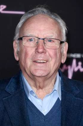 Pete Waterman arriving for the An Audience with Kylie concert at the Royal Albert Hall London, 01 12 2023 Foto:xS.xVasx xFuturexImagex audience_3205