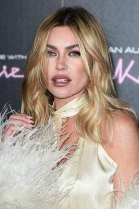 Abbey Clancy arriving for the An Audience with Kylie concert at the Royal Albert Hall London, 01 12 2023 Foto:xS.xVasx xFuturexImagex audience_3241