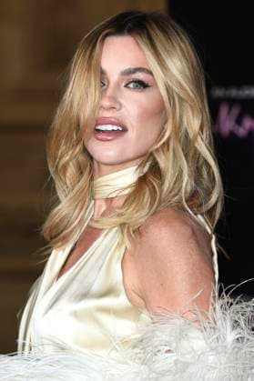 Abbey Clancy arriving for the An Audience with Kylie concert at the Royal Albert Hall London, 01 12 2023 Foto:xS.xVasx xFuturexImagex audience_3248