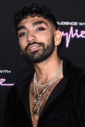 Mawaan Rizwan arriving for the An Audience with Kylie concert at the Royal Albert Hall London, 01 12 2023 Foto:xS.xVasx xFuturexImagex audience_3259