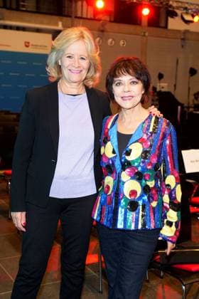 Claudia Rieschel and Simone Rethel at the Daffne Award Ceremony of the German Academy for Television on 2 12 2023 in Berlin Daffne Award Ceremony 2023 in Berlin