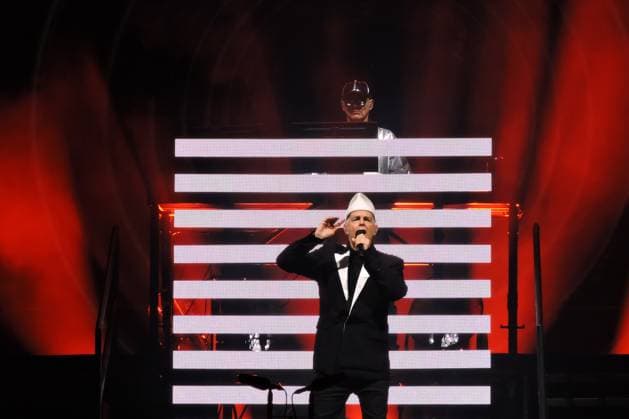 Bilder des Jahres 2023, Entertainment 12 Dezember Entertainment Themen der Woche KW48 Entertainment Bilder des Tages RECORD DATE NOT STATED Show Pet Shop Boys no Primavera Sound Sao Paulo (SP), 02 12 23 - FESTIVALS MUSIC PRIMAVERA SOUND - The duo Pet Shop Boys brought the audience to their feet on Palco Barcelona on Saturday night, the first day of Primavera Sound at the Autodromo de Interlagos. (Foto: Leandro Chemalle Thenews2 imago images) Show Pet Shop Boys no Primavera Sound  Copyright: xLeandroxChemallex