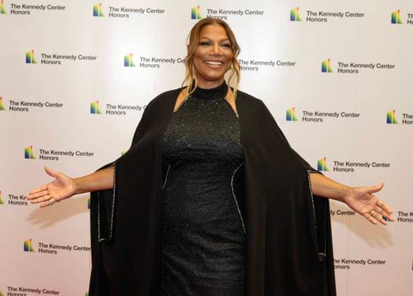 Queen Latifah arrives for the Medallion Ceremony honoring the recipients of the 46th Annual Kennedy Center Honors at the Department of State in Washington, DC on Saturday, December 2, 2023. The 2023 honorees are: actor and comedian Billy Crystal acclaimed soprano Renee Fleming British singer-songwriter producer, and member of the Bee Gees, Barry Gibb rapper, singer, and actress Queen Latifah and singer Dionne Warwick.  WAX20231202228 RonxSachs