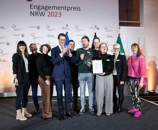 04 12 2023 Düsseldorf NRW Minister President Hendrik Wüst awards the NRW 2023 Civic Engagement Prize The NRW Civic Engagement Prize is awarded by the state government together with the North Rhine-Westphalia Foundation for Nature
