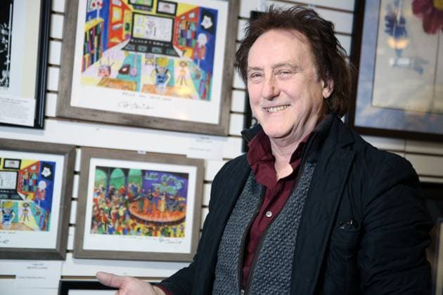 **FILE PHOTO** Denny Laine Has Passed Away. WILLOW GROVE, PA - DECEMBER 18 : Denny Laine pictured with his art at the Rock Art Show in Willow Grove Park Mall in Willow Grove, Pa on December 18, 2016 photo credit Star Shooter MediaPunch Copyright: x xStarxShooterx