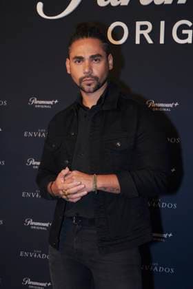 Los Enviados Tv Series Premiere December 5, 2023, Mexico City, Mexico: Fernando Sagreeb attends the blue carpet of ˜Los Enviados™ Tv Series premiere. at Teatro Helenico. on December 5, 2023 in Mexico City, Mexico. ( Photo by Jaime Nogales Eyepix Group) Copyright: xJaimexNogales xEyepixxGroupx JN_05122023_106648