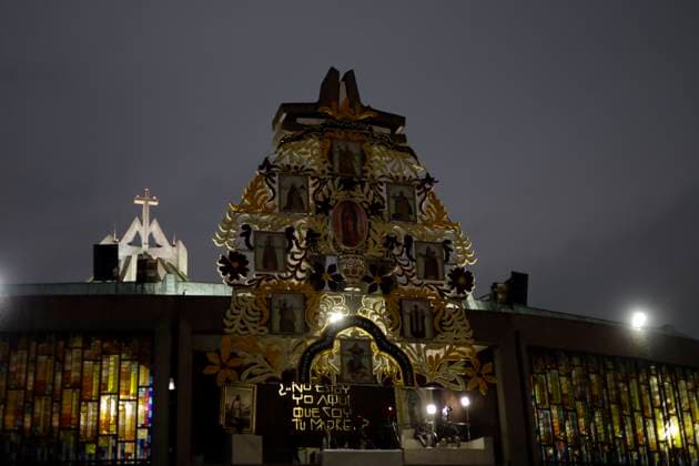 December 11, 2023, Mexico City, Mexico: Millions of parishioners visit the Basilica of Guadalupe to celebrate the Virgin of Guadalupe on the 492nd anniversary of her appearance on Cerro del Tepeyac in Mexico City. on December 11, 2023 in Mexico City, Mexico Mexico City Mexico - ZUMAe321 20231211_zia_e321_172 Copyright: xLuisxBarronx