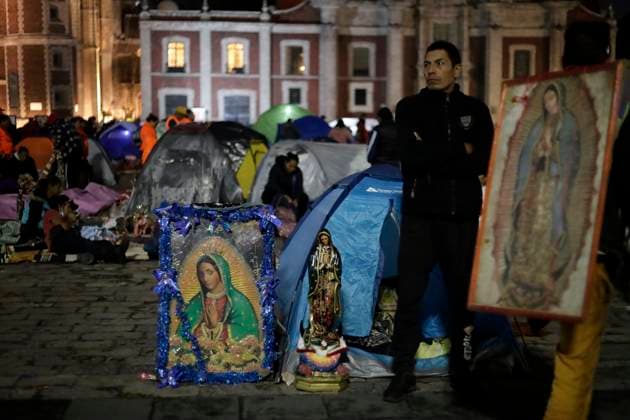 December 11, 2023, Mexico City, Mexico: Millions of parishioners visit the Basilica of Guadalupe to celebrate the Virgin of Guadalupe on the 492nd anniversary of her appearance on Cerro del Tepeyac in Mexico City. on December 11, 2023 in Mexico City, Mexico Mexico City Mexico - ZUMAe321 20231211_zia_e321_207 Copyright: xLuisxBarronx