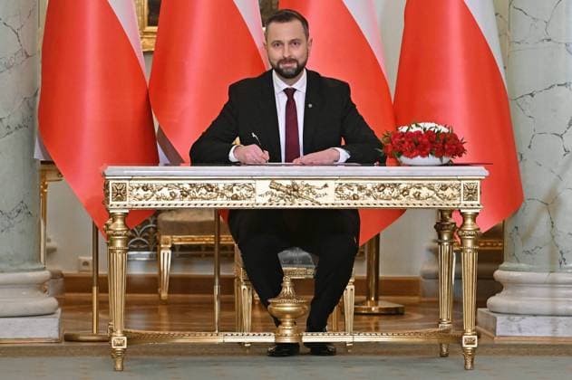 Polen, Vereidigungszeremonie der neuen Regierung in Warschau RECORD DATE NOT STATED 13.12.2023 WARSZAWA ZAPRZYSIEZENIE RZADU DONALDA TUSKA NOWY RZAD UROCZYSTOSC ZAPRZYSIEZENIA W PALACU PREZYDENCKIM N Z WLADYSLAW KOSINIAK KAMYSZ FOT DAMIAN BURZYKOWSKI NEWSPIX.PL 13 12 2023 WARSAW OATH OF THE GOVERNMENT OF PRIME MINISTER DONALD TUSK NEW GOVERNMENT IN POLAND AT THE PRESIDENTIAL PALACE --- Newspix.pl  DB131223_132