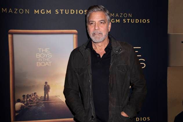 Entertainment Themen der Woche KW50 Entertainment Bilder des Tages George Clooney beim Specal Screeing des Kinofilms The Boys in the Boat im Museum of Modern Art. New York, 13.12.2023 *** George Clooney at the specal screening of the movie The Boys in the Boat at the Museum of Modern Art New York, 13 12 2023 Foto:xB.xHinex xFuturexImagex boat_3230